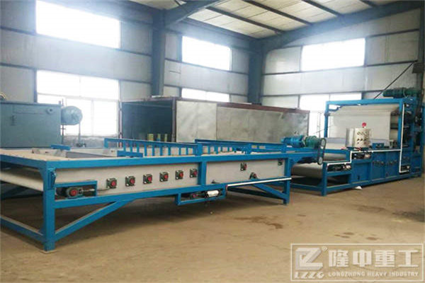 一臺環(huán)保的隆中帶式污泥壓濾機(jī)，為你展示全新細(xì)沙回收體驗